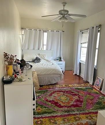 5th image of 1003 Broadway St