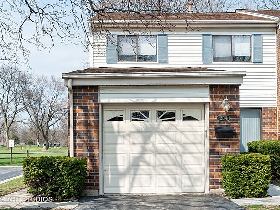 2nd image of 254 W Wimbolton Dr