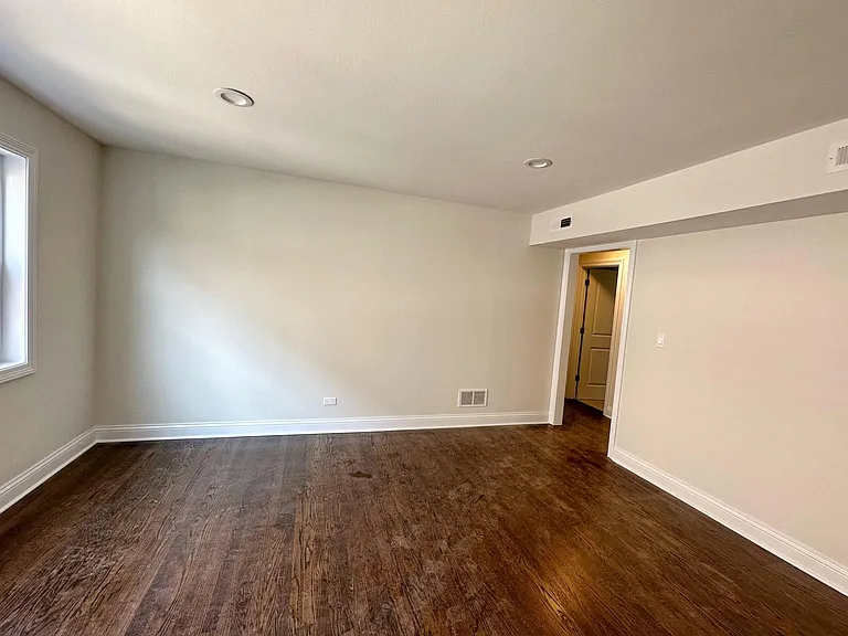 5308 N Damen Ave #2R — Photo 4