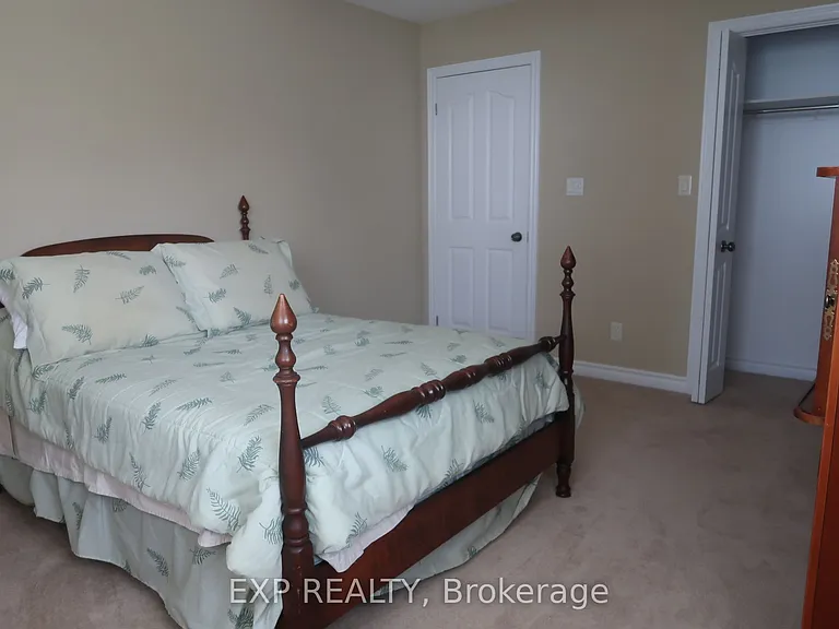 2674 Lakeshore Dr — Photo 10