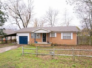 419 W Dogwood St, Greenwood, AR 72936