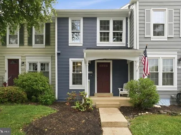 6320 Chimney Wood Ct, Alexandria, VA 22306