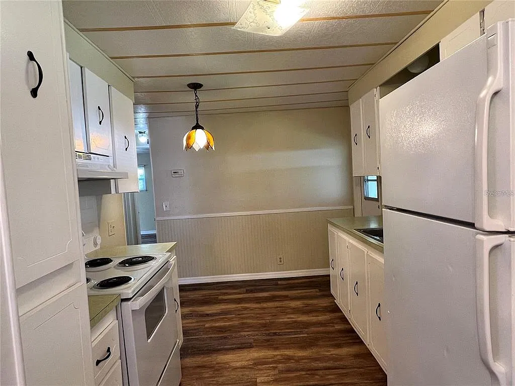 2 bed, 2.0 bath, 864 sqft, $1,400 — Photo 4