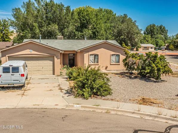 2712 La Puente St, Farmington, NM 87401