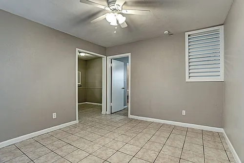 2202 Park Street Photo 1