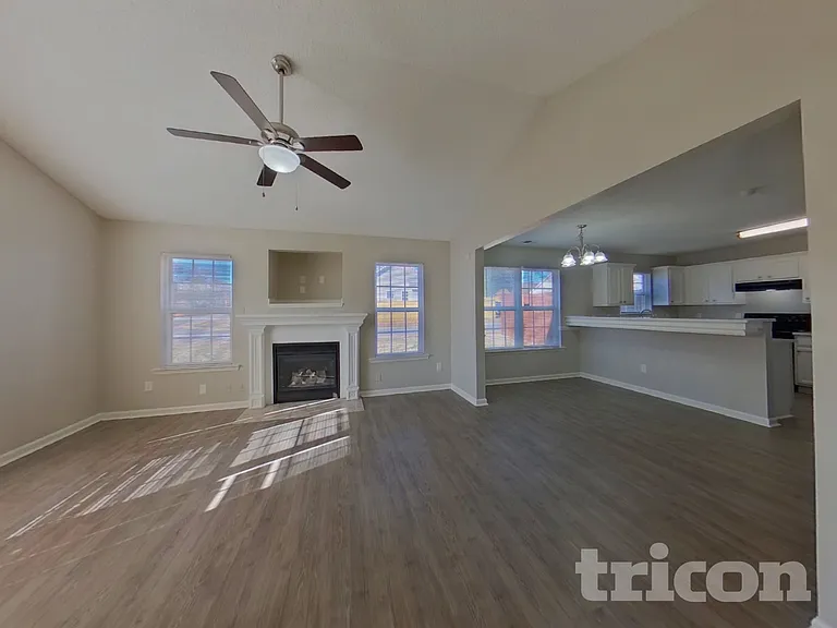 3543 Arvin Dr — Photo 3