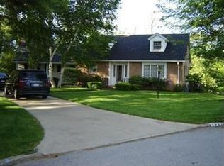 7857 Bendemeer Dr, Youngstown, OH