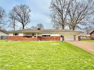 471 Charles Ave, Cortland, OH