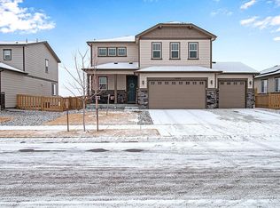 5488 Long Dr, Timnath, CO 80547