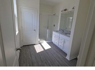 10308 Honeysuckle Vine Cir, Riverview, FL 33578