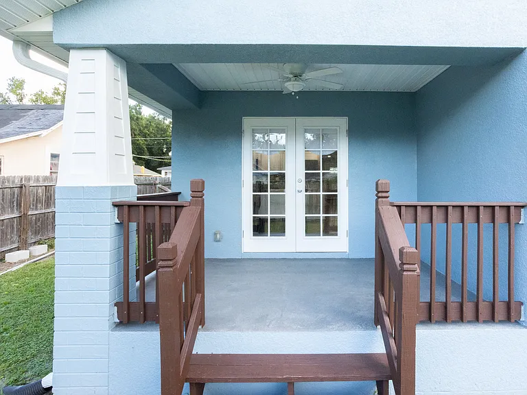1313 E Cayuga St — Photo 24