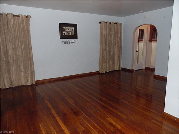 3rd image of 310 Nebraska Ave