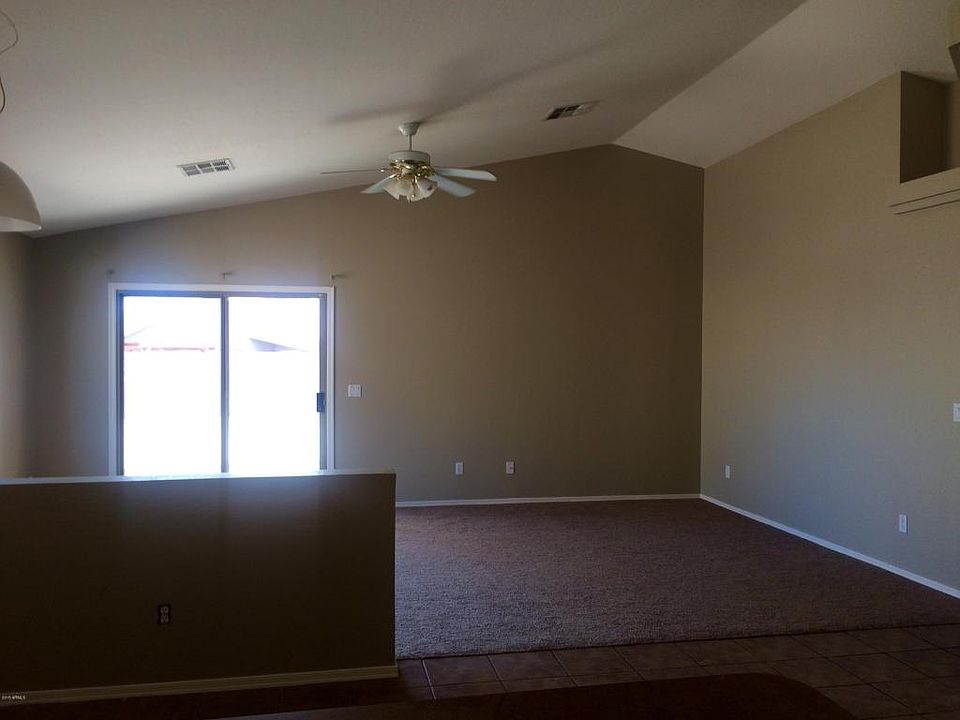 1st image of 10629 W Hilton Ave