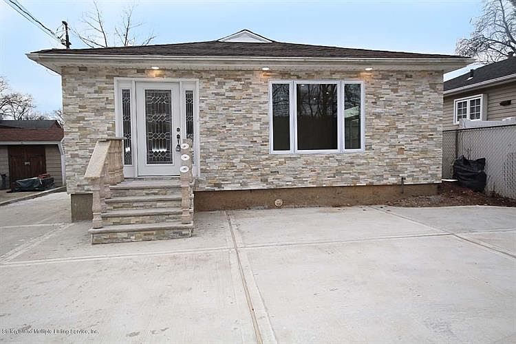 1st image of 78 Greaves Ave