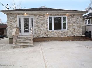 78 Greaves Ave, Staten Island, NY 10308