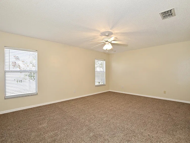 1804 Peace Pl — Photo 7