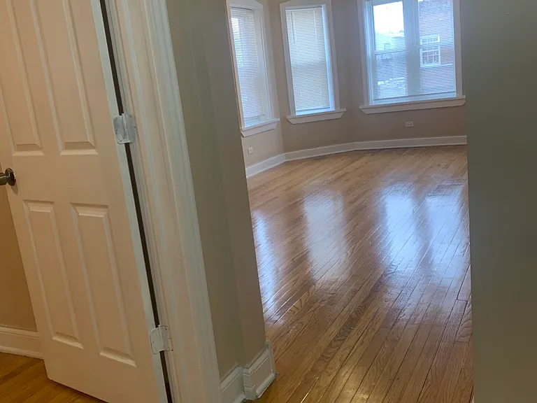 4830 W Adams St #2 — Photo 5