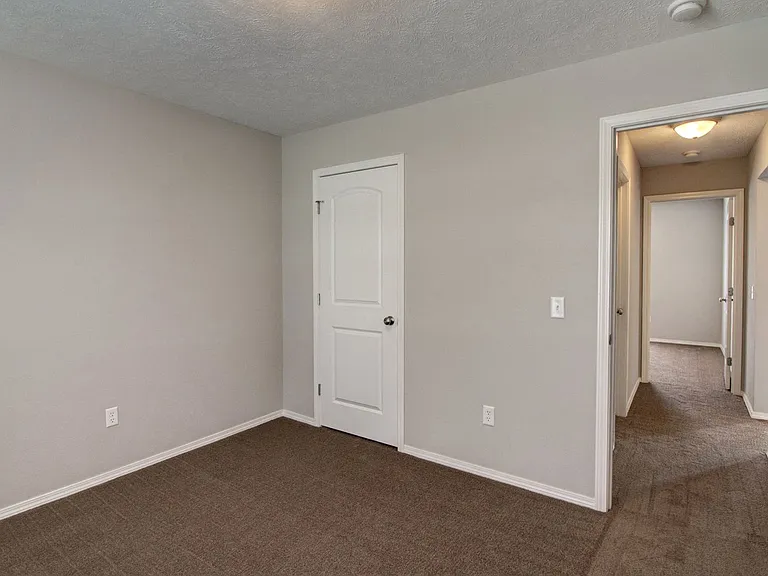 2508 W Spring Water St — Photo 16