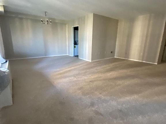 5th image of 3705 S George Mason Dr APT 616S