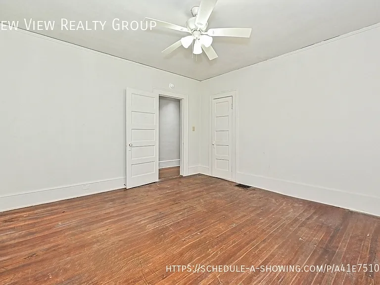 1025 Ambassador St — Photo 11