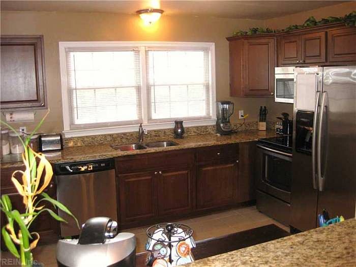 2nd image of 341 Brout Dr
