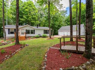 5498 Rocky Rd, Tipler, WI 54542