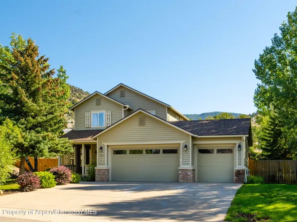 444 Wagon Wheel Cir, New Castle, CO 81647
