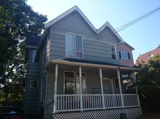205 17th Ave, Seattle, WA 98122