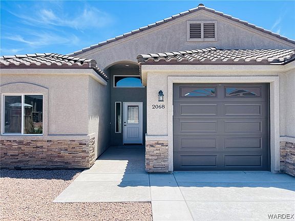 4th image of 2068 E Mesa Vista Place
