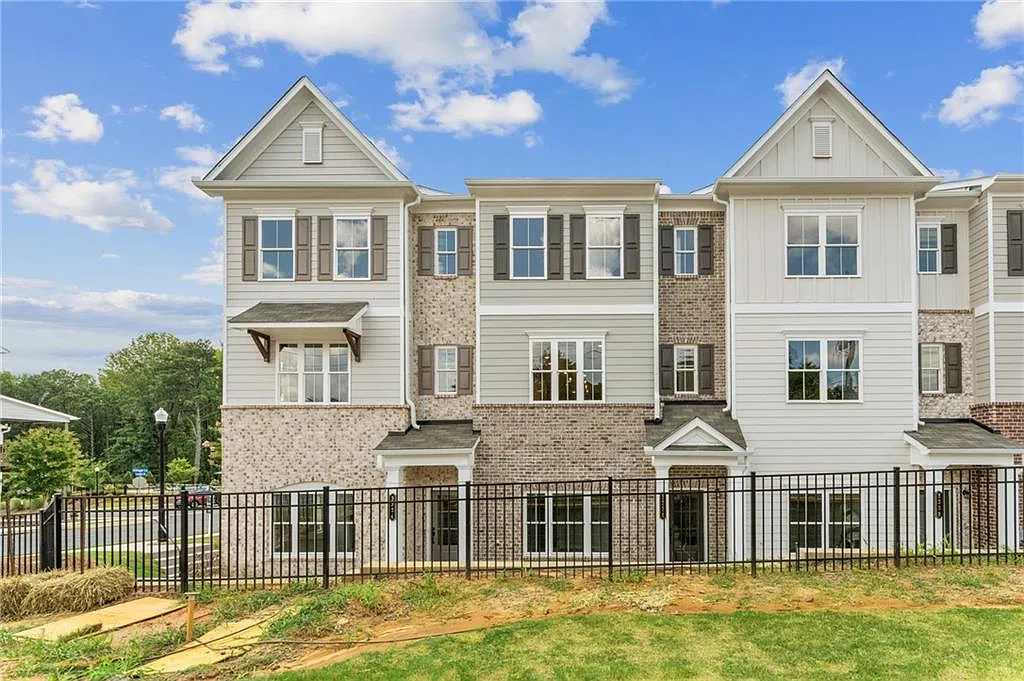 3342 Cranston Ln photo 1