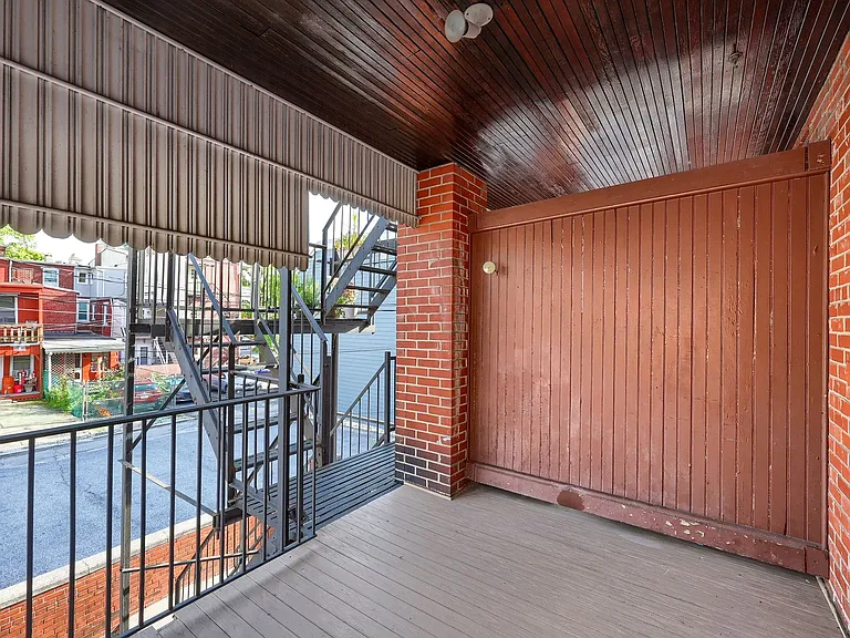 255 Briggs St — Photo 14