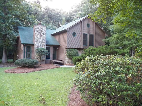 2nd image of 125 Shadowood Ln #13