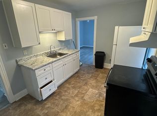 127 W 33rd St #2, Reading, PA 19606