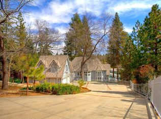 27465 N Bay Rd, Lake Arrowhead, CA 92352
