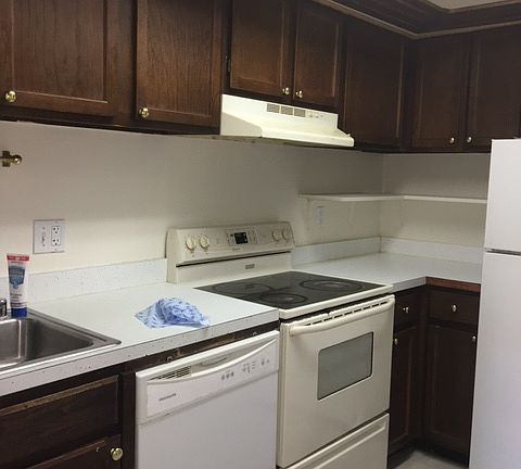 3rd image of 9726 Hagel Cir