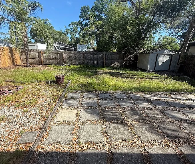 809 W Hiawatha St — Photo 26