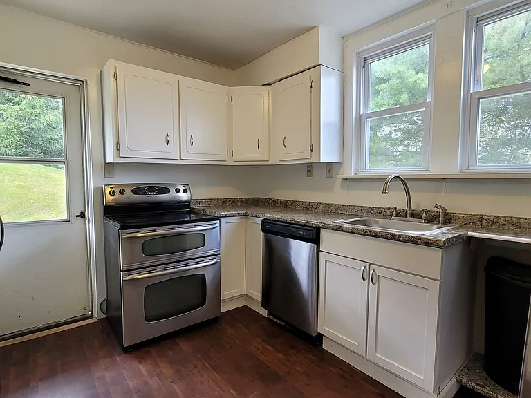 3138 Wabash Ave — Photo 2