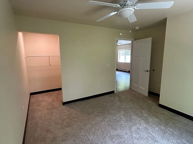 1303 Foothill Ave — Photo 8