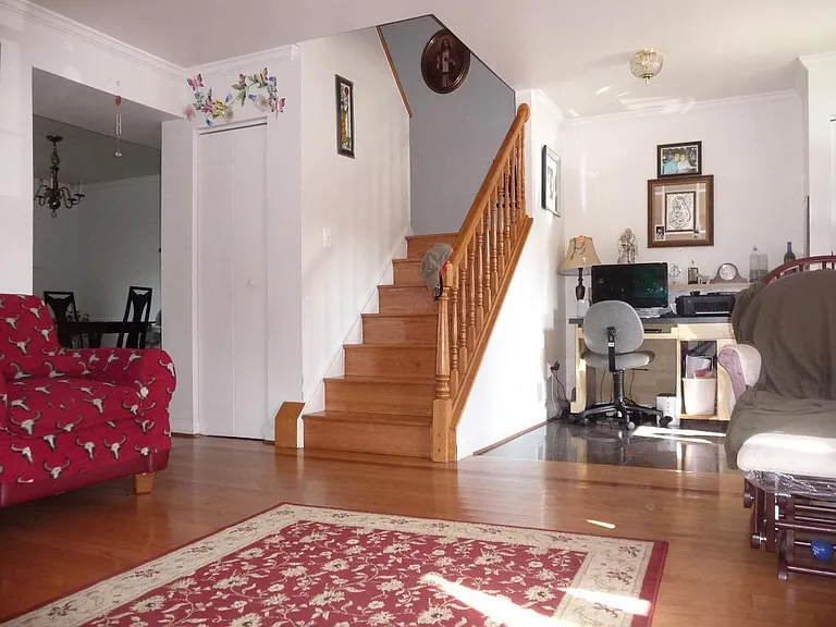 9089 McClellan Cmn — Photo 2