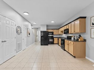 Pin Oak Villas Townhomes, Radcliff, KY 40160