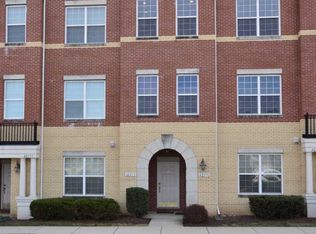42571 Highgate Ter, Ashburn, VA 20148