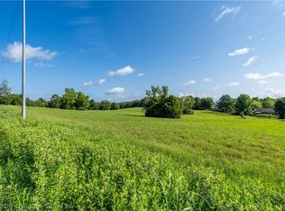 E Commercial St, Ozark, AR 72949