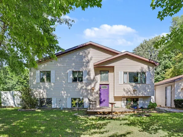 1300 Crescent St, Greenville, MI 48838