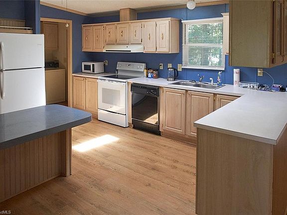 5th image of 5201 Greybark Dr