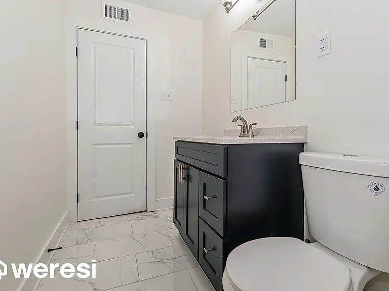 160 Hayden Pl — Photo 12