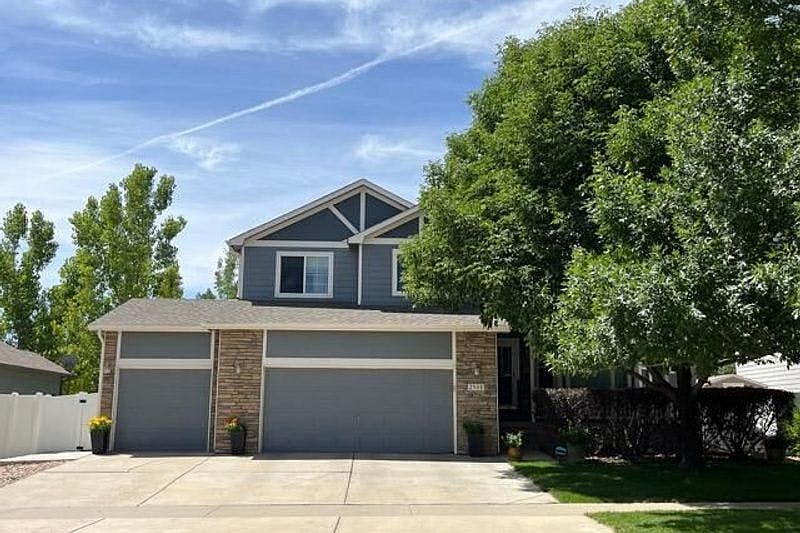 1st image of 2538 Palmer Ave