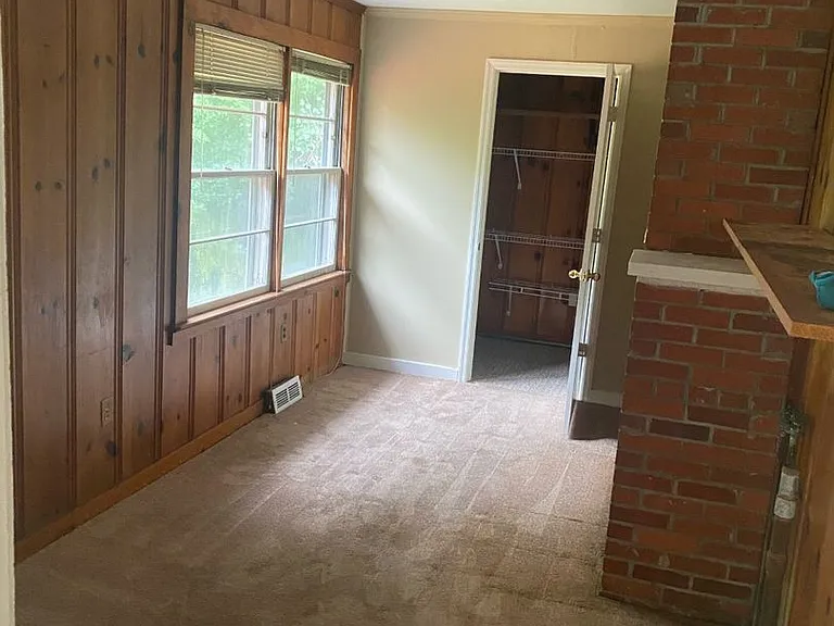 102 Wheeler Dr — Photo 13