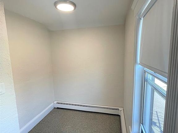 2nd image of 224 Harvard St #3