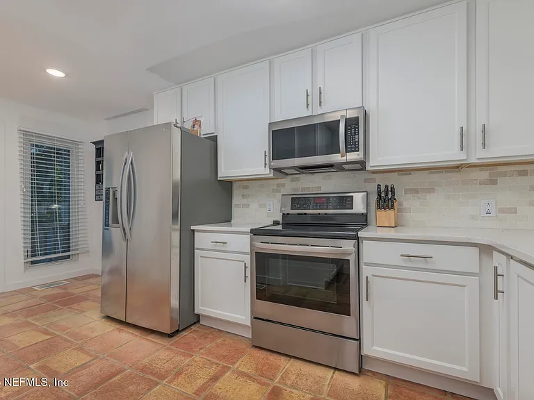3426 Sea Marsh Rd — Photo 38