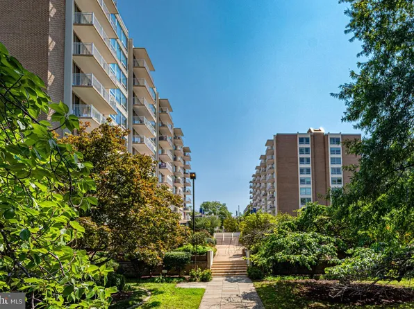1425 4th St SW APT A506, Washington, DC 20024